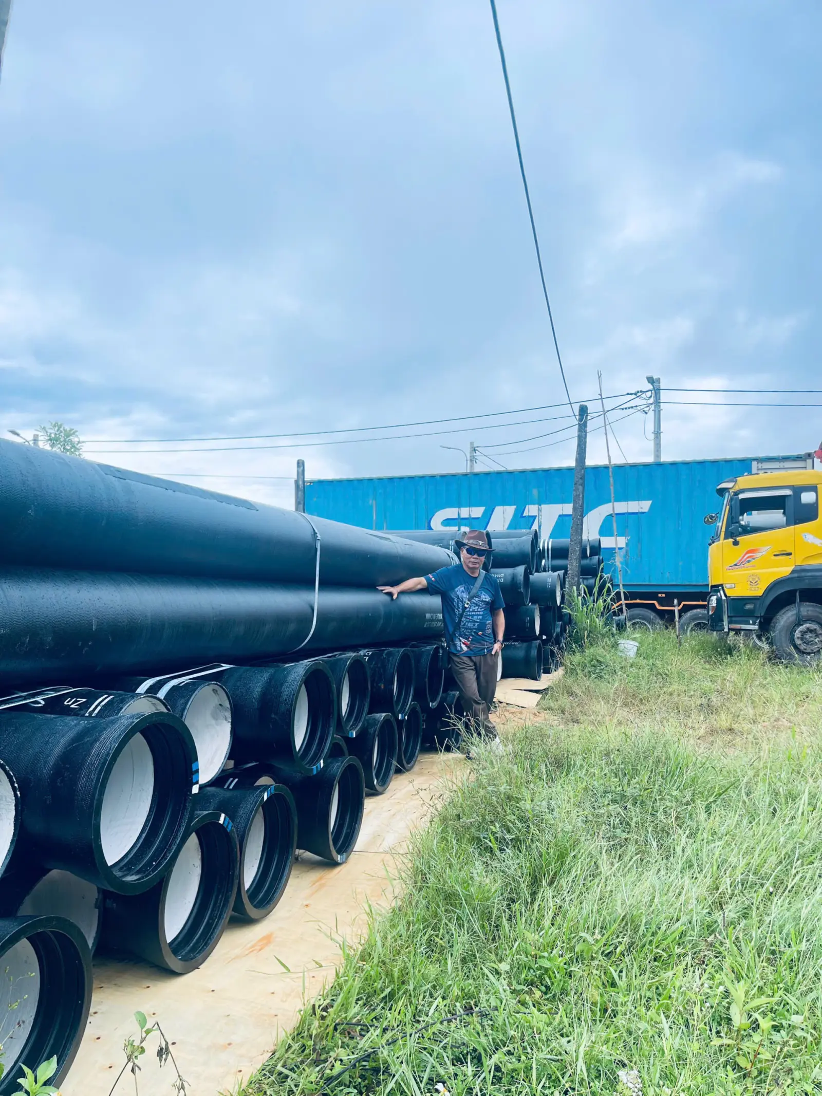 ống thép hàn công nghiệp